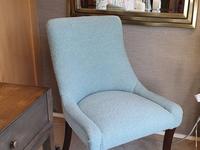 The Boutique Chair 